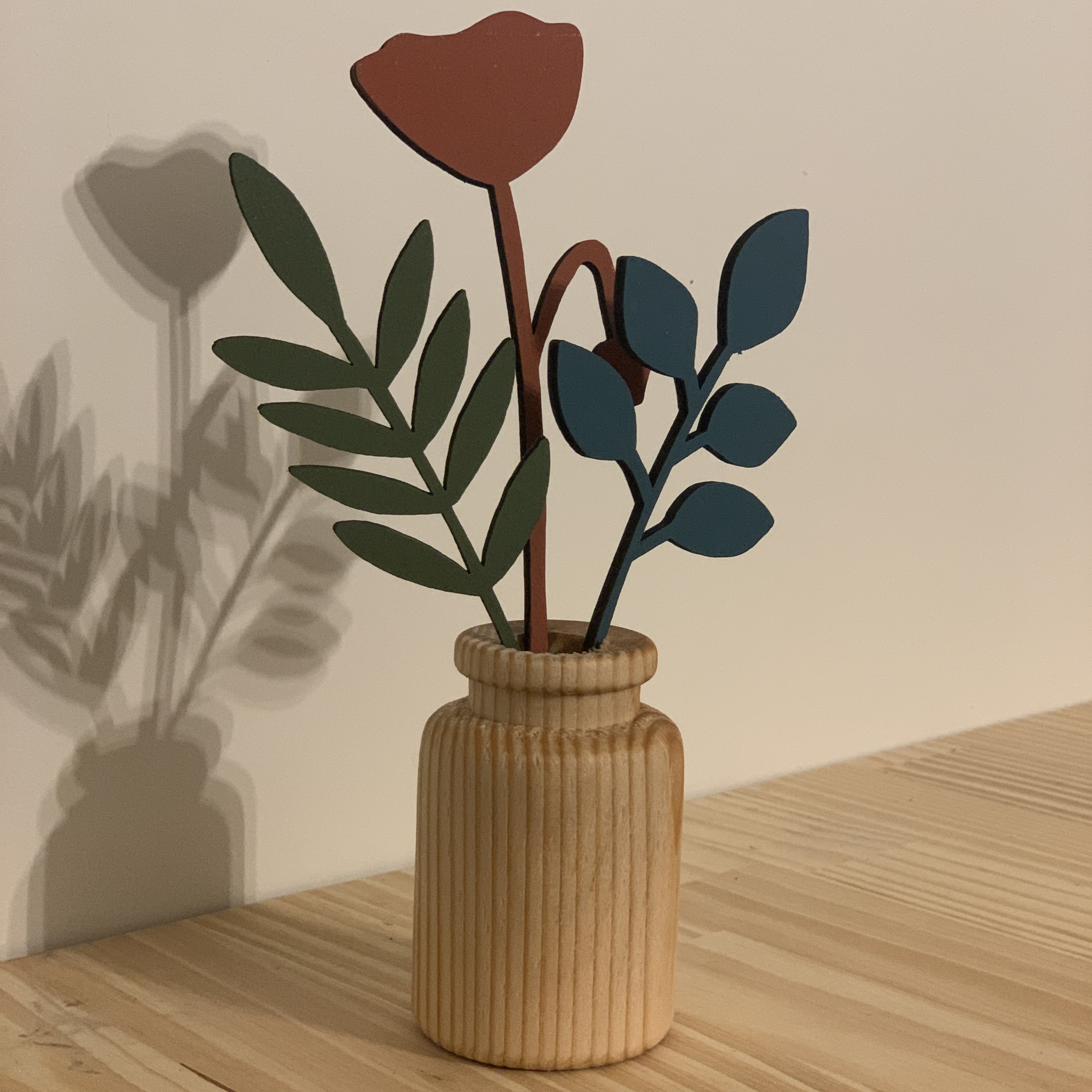 Fleurs en bois fabriquées par Vieilles Branches